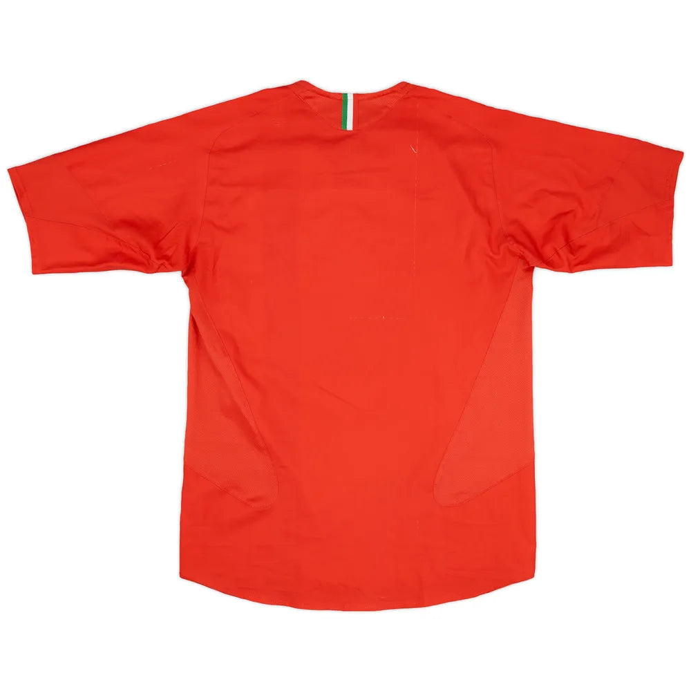 Juventus 05/06 away jersey