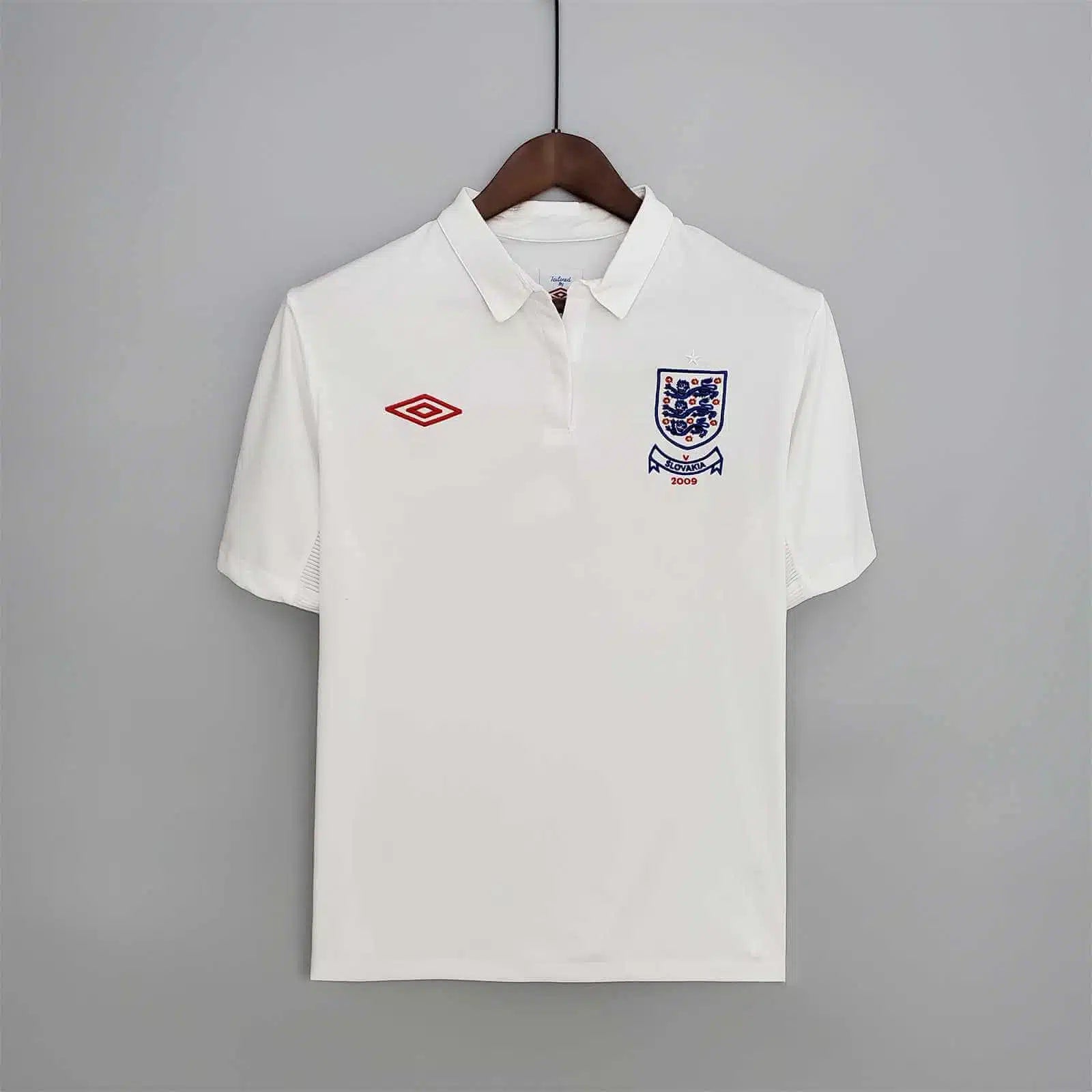 2010 England home jersey