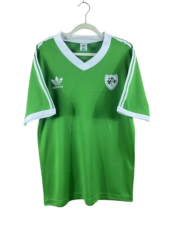 1986 Ireland home jersey