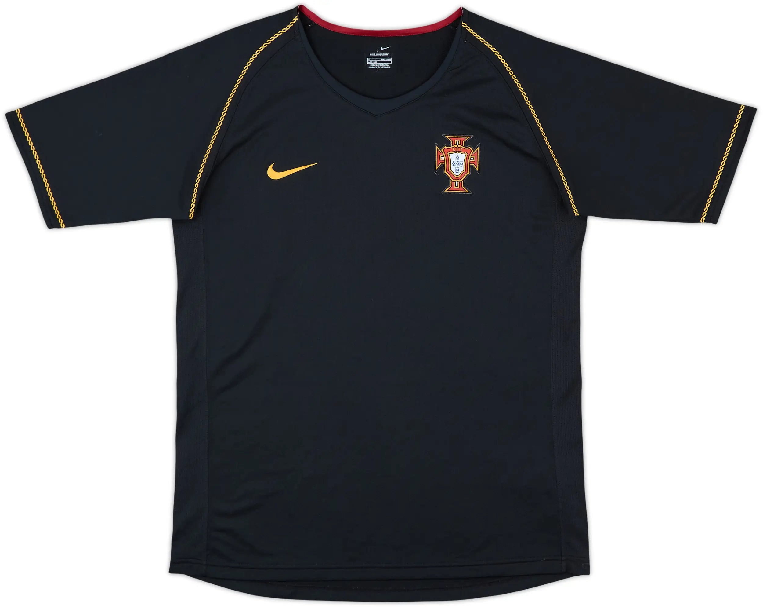 2006 Portugal home jersey