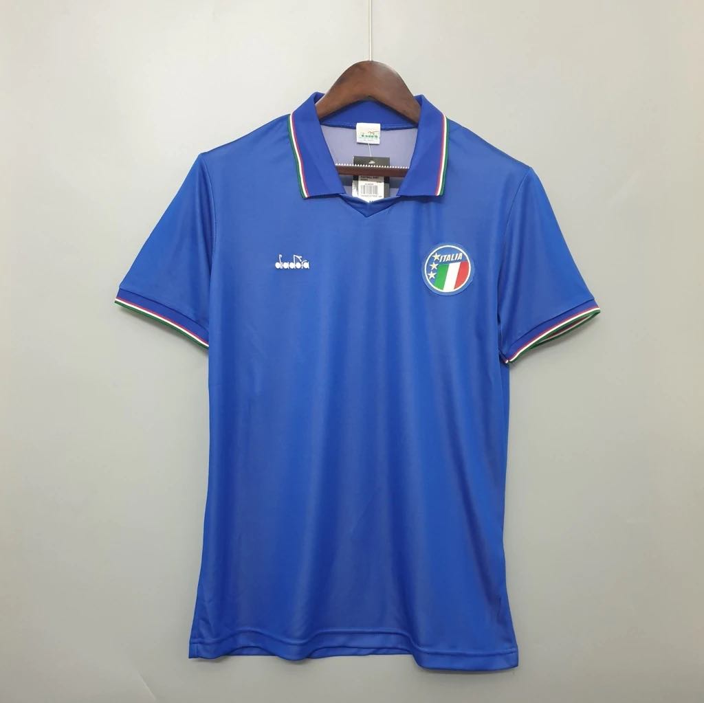 1990 Italy home jersey
